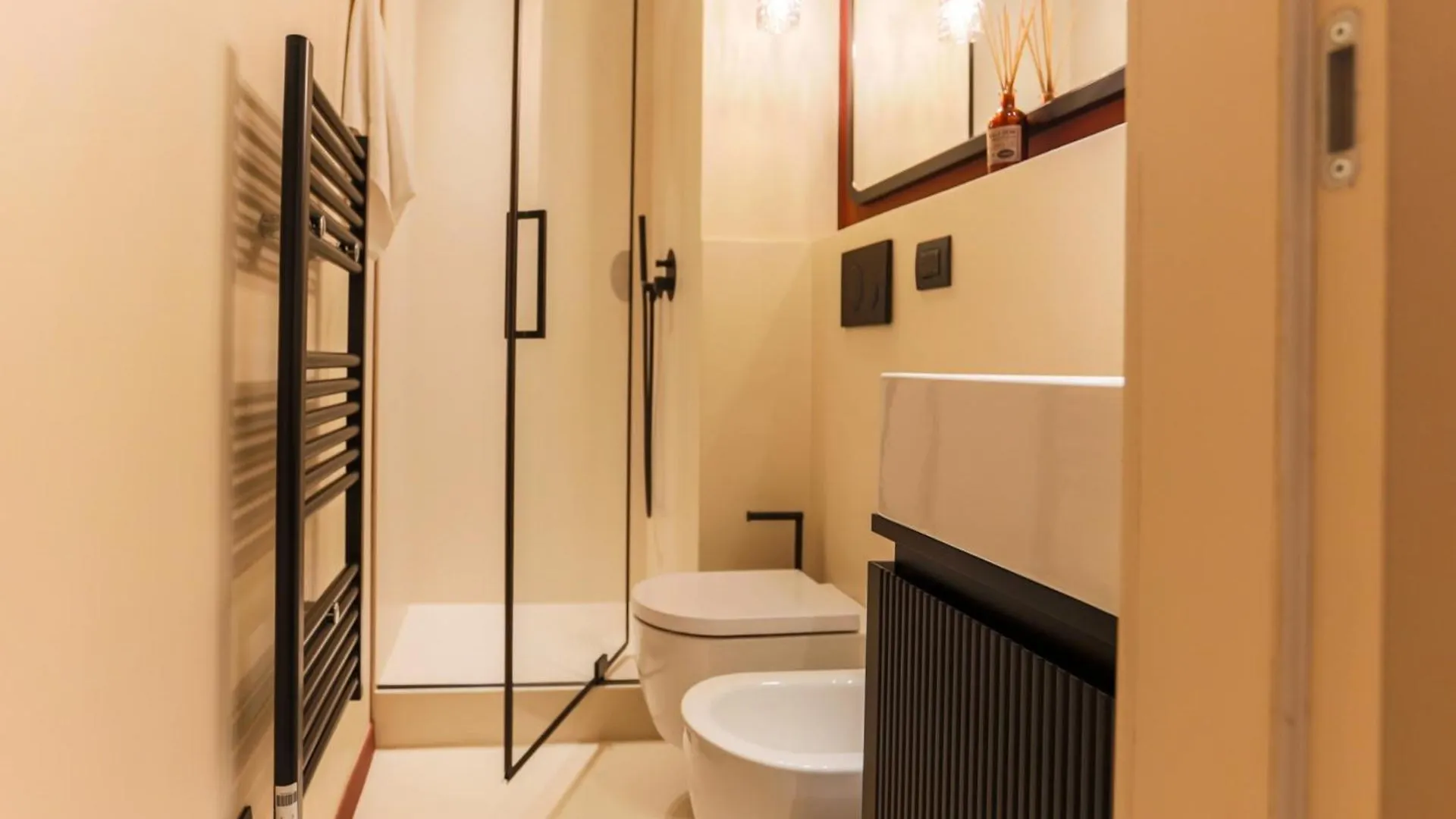 The Best Rent - Modern One-Bedroom Apartment In The Lively Heart Of Brera Milan 0*,  Italy