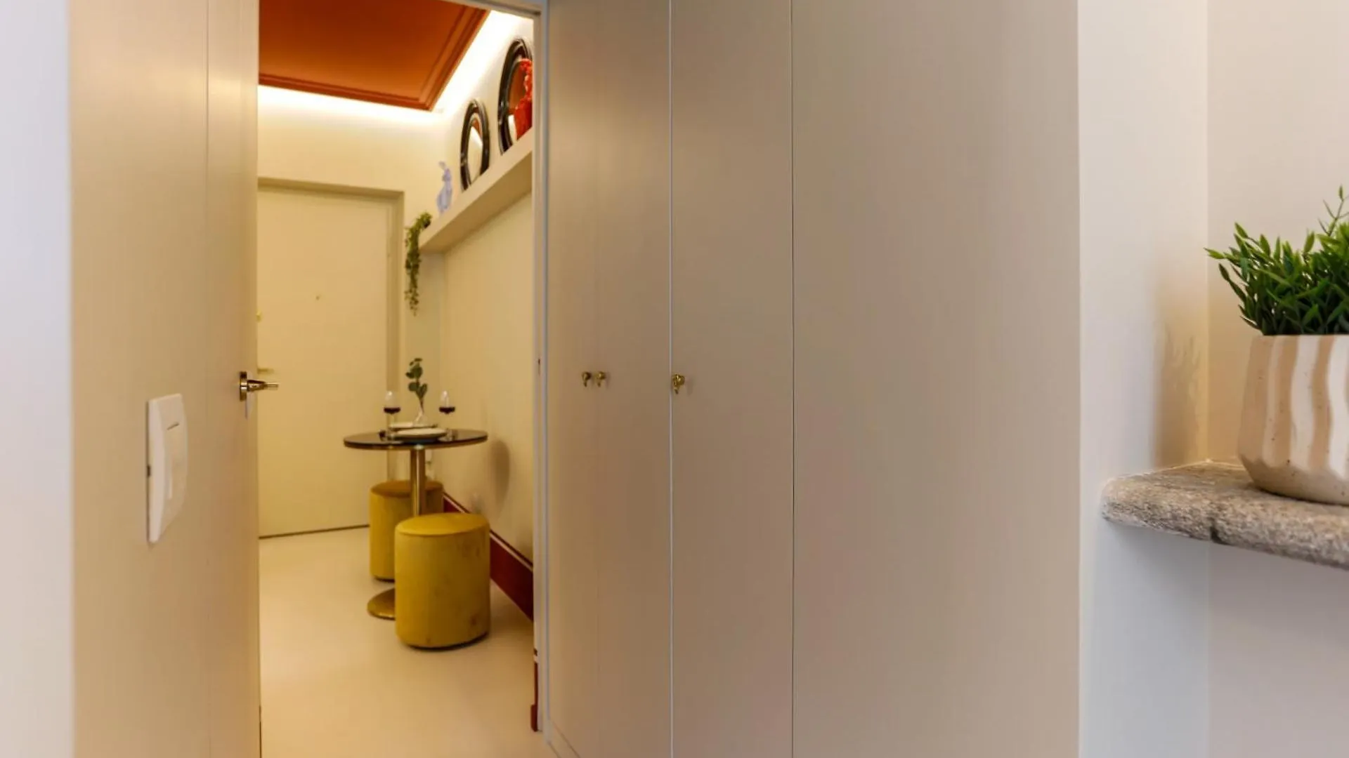 The Best Rent - Modern One-Bedroom Apartment In The Lively Heart Of Brera Milan